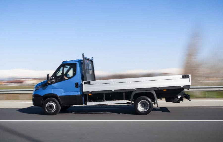  Iveco Daily 70 Chassis Cab 2016 года  (фото 5 из 12)